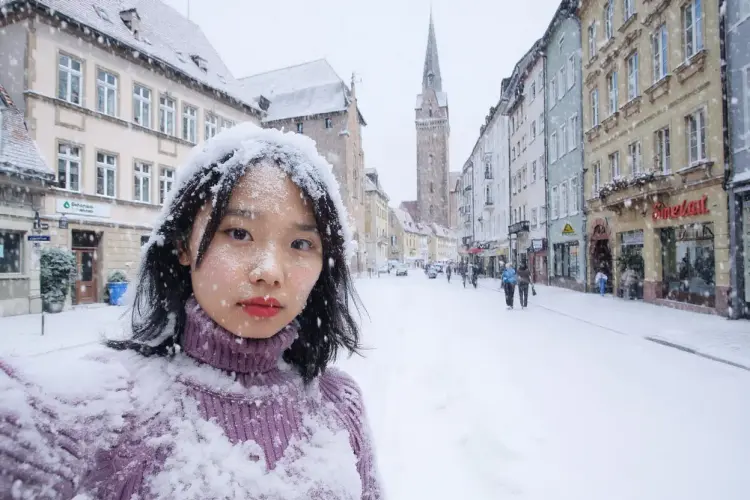 الآن تتساقط الثلوج، كل شيء مغطى بالثلج